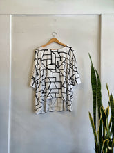Lilly Yoryu Chiffon Poncho
