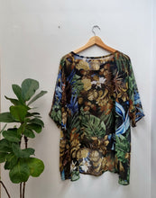 Lilly Yoryu Chiffon Poncho