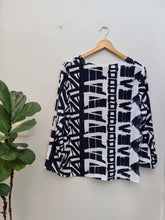 Navy White Crepe Shift top