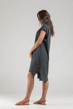 A Floral Ramie Cap Sleeve Top