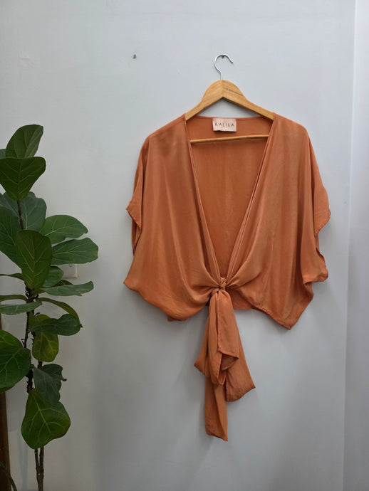 A Botanical Dye Tops Phoebe Hunter x Kalila Namoi